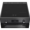 Anthracite Hotpoint induction cooker with SteamAssist and Bridge Zone