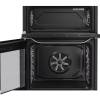 Hotpoint induction double cooker with SteamAssist and Multiflow technology