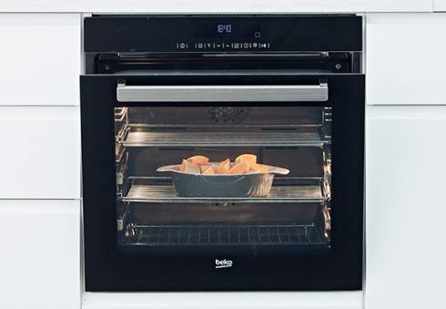 Beko Built-in Ovens at Dalzells 