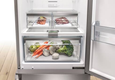 Bosch Freestanding Fridge Freezers at Dalzells