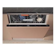 Hotpoint dishwasher with Hydroforce third rack and Maxi Space tub