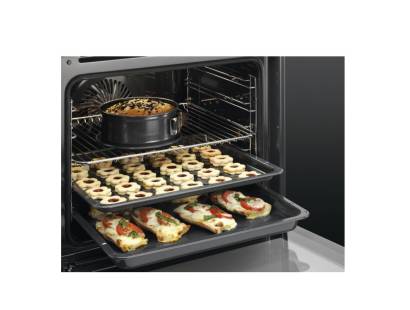 AEG BES355010M SteamBake Oven