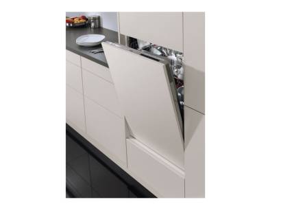 AEG FSB42607Z Dishwasher with AirDry 