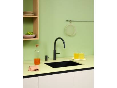 Black Quooker Fusion Round Tap for boiling, chilled and sparkling water