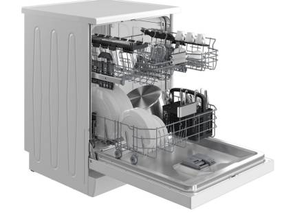 Blomberg 14 place setting dishwasher interior