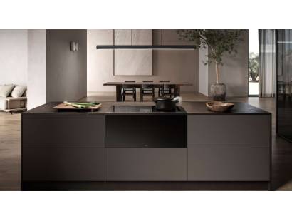 Front view of Elica Lhov 3-in-1 built-in hob, oven and extractor in black glass