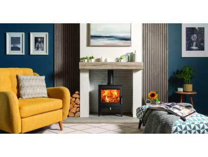 Futura 5 woodburning Ecodesign stove long legs