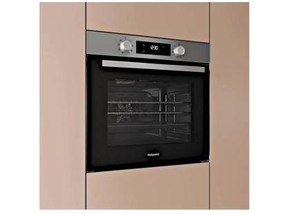 HOEU25CZXUK Hotpoint built in oven kitchen installation