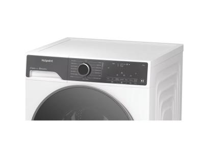 Hotpoint 10kg washer white with 1400rpm spin speed