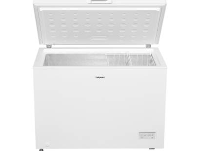 Hotpoint 308 litre chest freezer with Fast Freeze