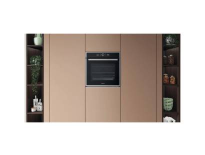 Hotpoint Class 4 oven in inox with Air Fry and energy-efficient design