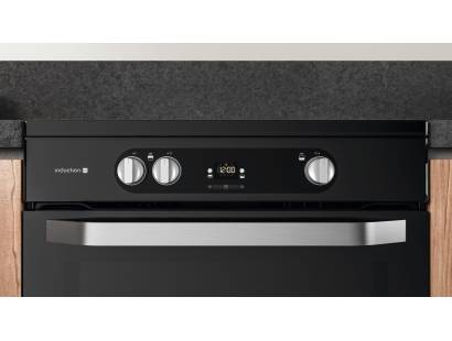 Hotpoint HDM67I9H2CB Electric Cooker