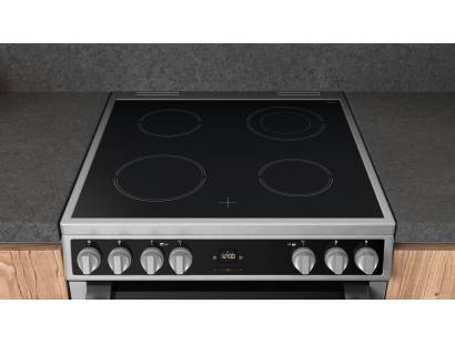 Hotpoint HDT67V9H2CX Ceramic Cooker