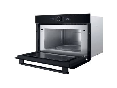 Hotpoint microwave grill combination with Automatic Recipes