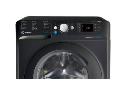 Indesit Innex BDE861483XKUKN