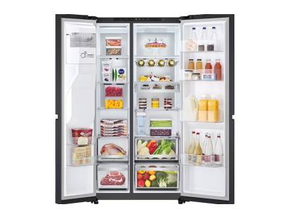 LG 623L fridge freezer with water and ice dispenser