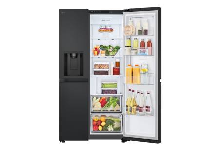 LG fridge freezer with plumbed water and ice dispenser and Total No Frost