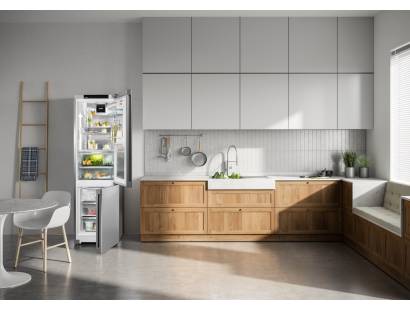 Liebherr CBNstb579i