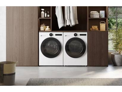 Lifestyle View of the LG RHX7010TWB