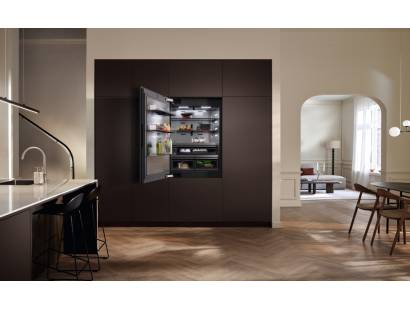 Miele 90cm integrated fridge freezer modern kitchen setup
