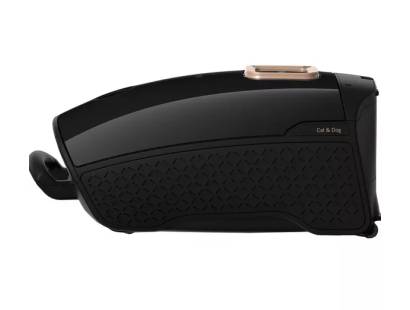 Miele Cat & Dog vacuum cleaner in Obsidian Black with Comfort handle