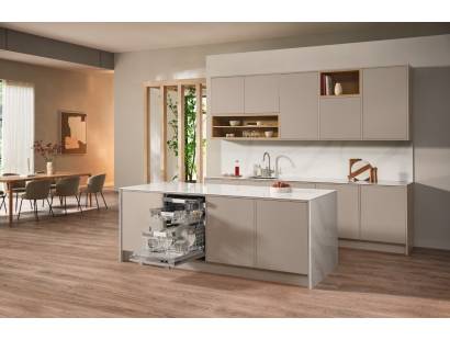 Miele G7191SCVi in a kitchen setting