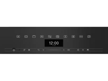 Miele handleless oven DirectSensor display controls