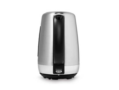 Morphy Richards 102786 kettle - handle view