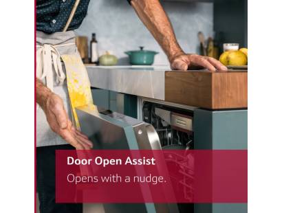 NEFF integrated dishwasher with Door Open Assist