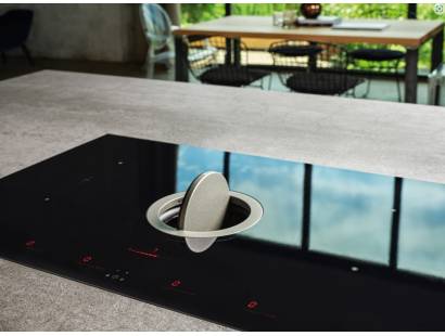 NikolaTesla Switch 83cm Duct Out Venting Induction Hob - Black