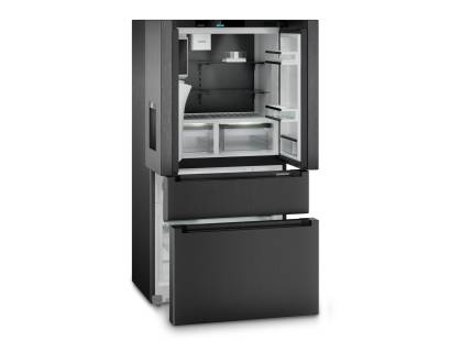 Open view of the freezer drawers in the Liebherr MBbsdi9528