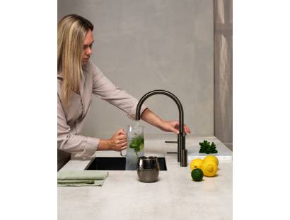 Quooker FNRGME Fusion Round Tap in Gunmetal – 5-in-1 kitchen tap