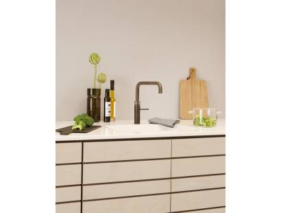 Quooker FNSGME Fusion Square Tap in Gunmetal – 5-in-1 kitchen tap
