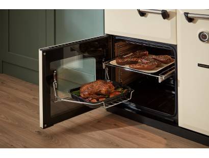 Rangemaster Classic Deluxe 90 range cooker showcasing left hand oven