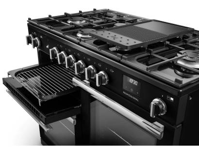 Rangemaster Professional 110 Flexi-Grill with four shelf positions and full or half-width grilling