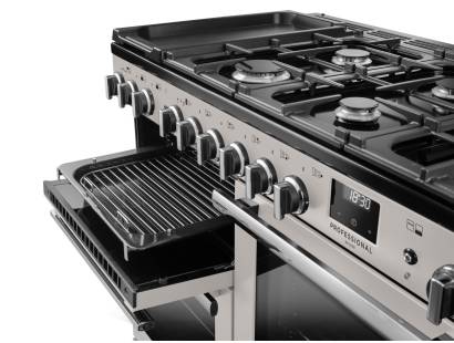 Rangemaster Professional Deluxe 110 Flexi-Grill with telescopic runners and full or half-width grilling