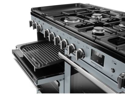Rangemaster Professional Deluxe 110 Flexi-Grill with telescopic runners and full or half-width grilling