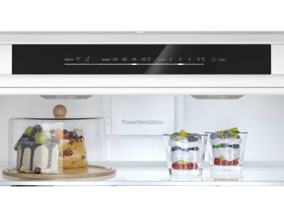 Siemens KB96NADD0G Integrated Fridge Freezer