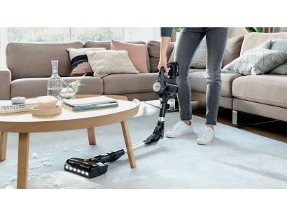 Slim and Lightweight Bosch BCS711GB Vacuum for Everyday Use