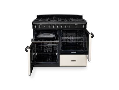 open view of the Rangemaster Classic 110cm range cooker