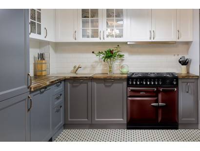 supreme-deluxe-90cm-df-pewter-range-cooker-in-modern-kitchen-setting