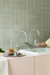Classic Nordic Single Tap Round Chrome
