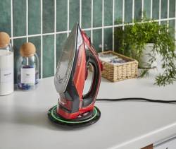 Morphy Richards 303250 EasyCharge Cordless Steam Iron – Red