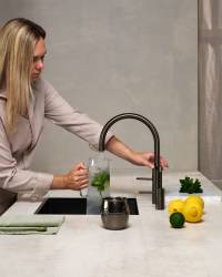 Quooker FNRGME Fusion Round Tap in Gunmetal – 5-in-1 kitchen tap