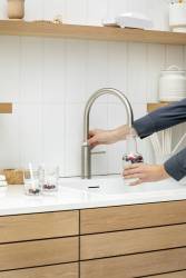 Quooker FNRSST Fusion Round Tap in Stainless Steel – 5-in-1 kitchen tap